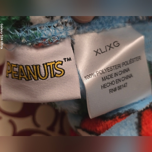 Peanuts Snoopy Jingle All the Way Pajama Set NWT Sz XL - Picture 9 of 12